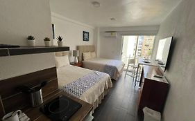 Hostal y suites mediterrane